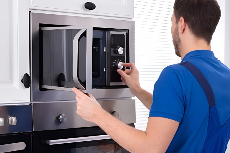 Buld-in Microwave Repair in Burbank